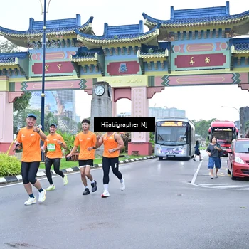 Runner Photo 7701460