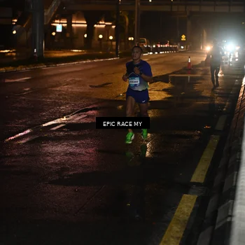 Runner Photo 7701468