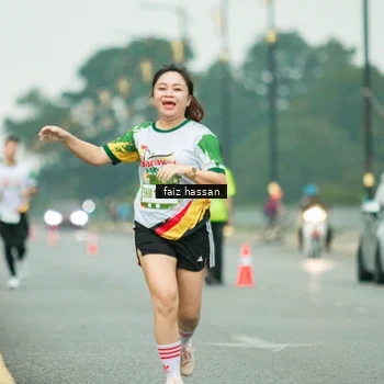 Runner Photo 7701470