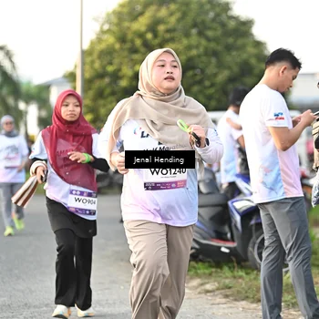 Runner Photo 7701481