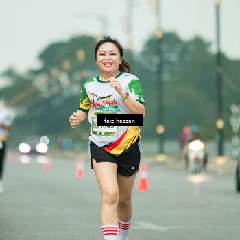 Runner Photo 7701489