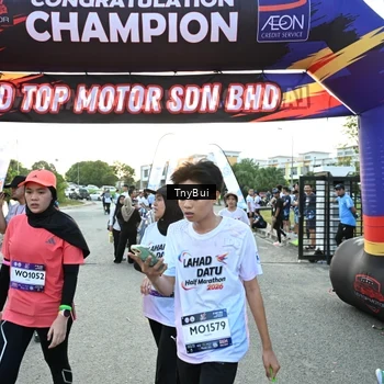 Runner Photo 7701490
