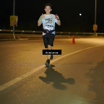 Runner Photo 7701499