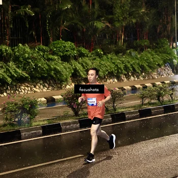 Runner Photo 7701539