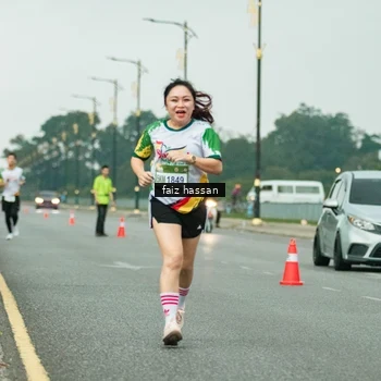 Runner Photo 7701551