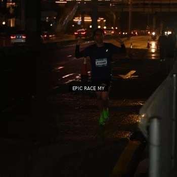 Runner Photo 7701568