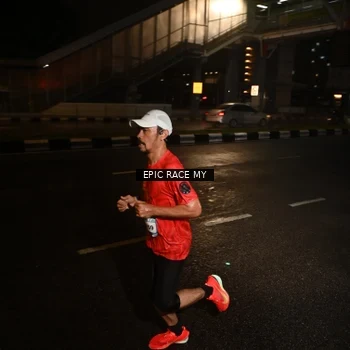 Runner Photo 7701582