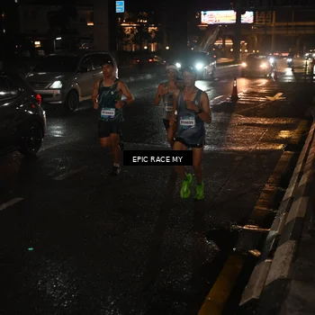 Runner Photo 7701583