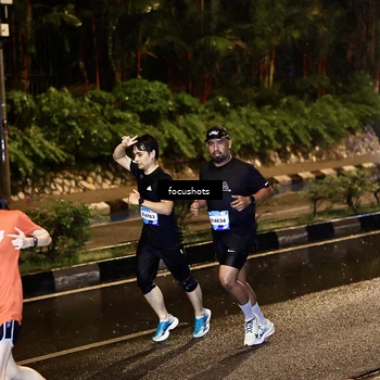 Runner Photo 7701591