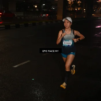 Runner Photo 7701593