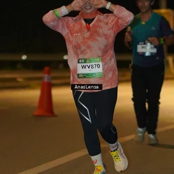 Runner Photo 7701596