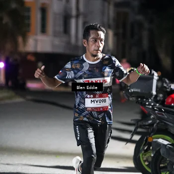 Runner Photo 7701605