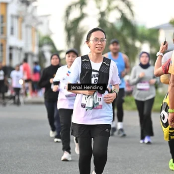 Runner Photo 7701608