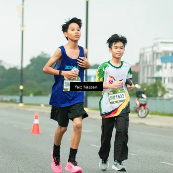 Runner Photo 7701619