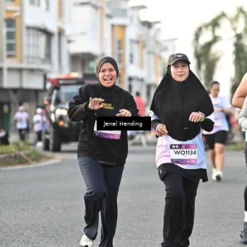 Runner Photo 7701627