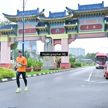 Runner Photo 7701634