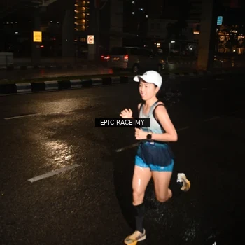 Runner Photo 7701639