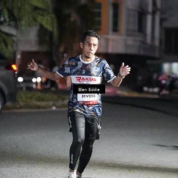 Runner Photo 7701651