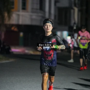 Runner Photo 7701678