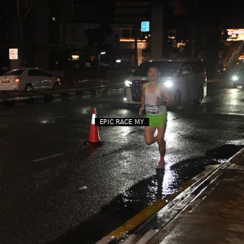 Runner Photo 7701683