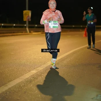 Runner Photo 7701684