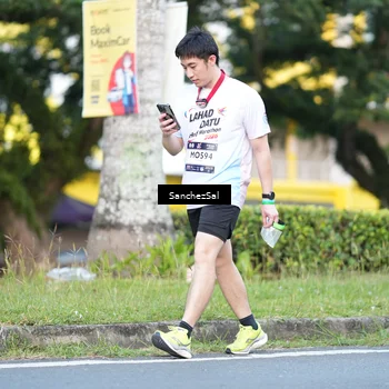 Runner Photo 7701690