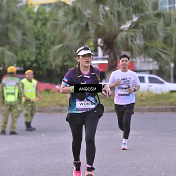 Runner Photo 7701712