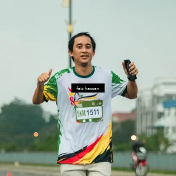 Runner Photo 7701718