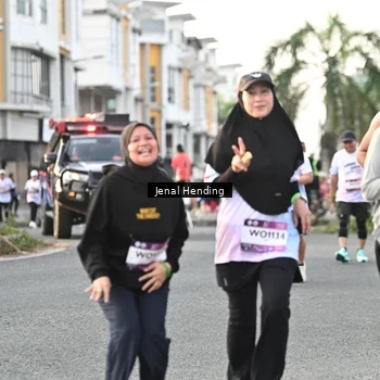 Runner Photo 7701730