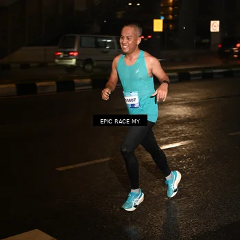 Runner Photo 7701748