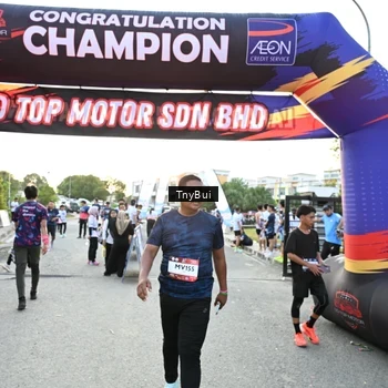 Runner Photo 7701764