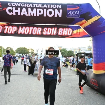 Runner Photo 7701786