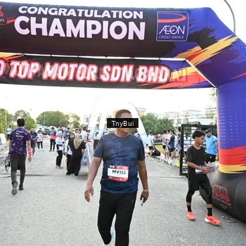 Runner Photo 7701788