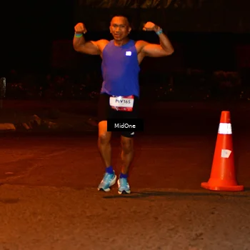 Runner Photo 7701796