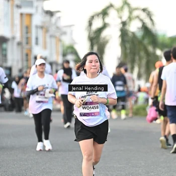 Runner Photo 7701802