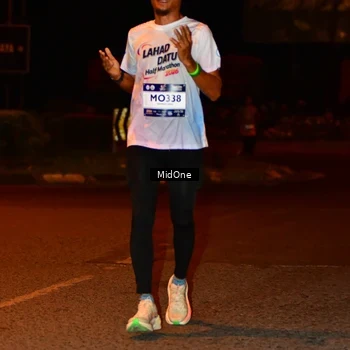 Runner Photo 7701823