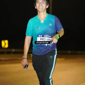 Runner Photo 7701831