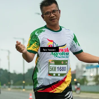 Runner Photo 7701856