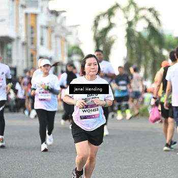 Runner Photo 7701858