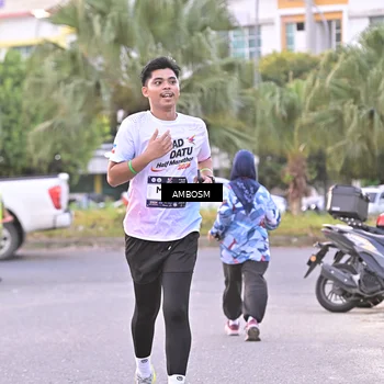 Runner Photo 7701862