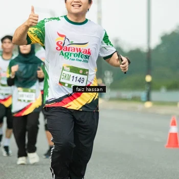 Runner Photo 7701882