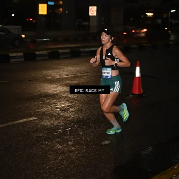 Runner Photo 7701892