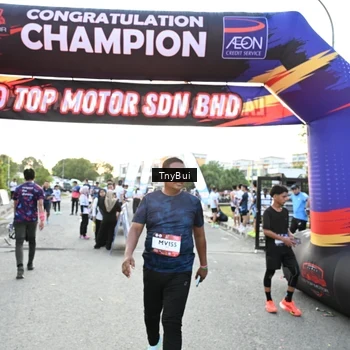 Runner Photo 7701899