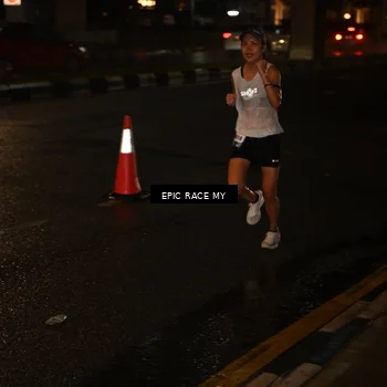 Runner Photo 7701902