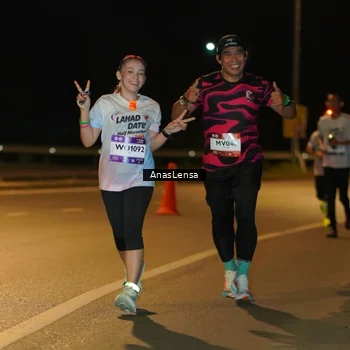 Runner Photo 7701933