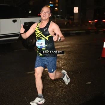 Runner Photo 7701960