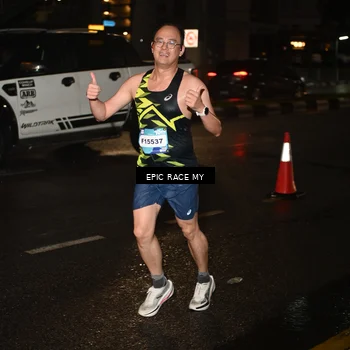 Runner Photo 7701962