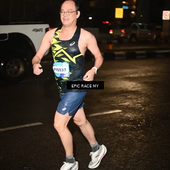 Runner Photo 7701965