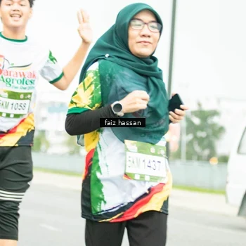 Runner Photo 7701973