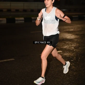 Runner Photo 7701974
